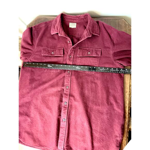 VTG L.L. Bean Men's Chamois Thick Flannel Shirt Size XL Work Outdoor Wear Fish - Picture 8 of 10